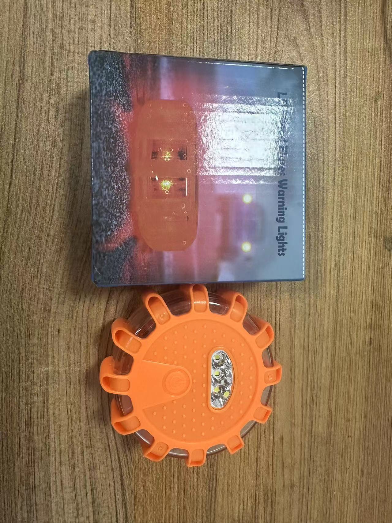 Specifications: Three Rechargeable Models, Quantity: 1pcs - Led Traffic Warning Light Car Accessory With Powerful Magnetic Attachment